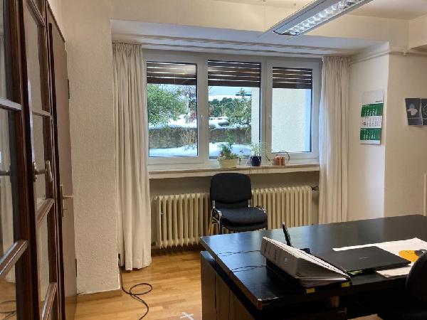 Büro 5.jpg