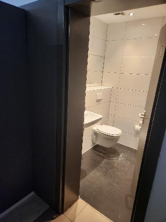EG WC 
